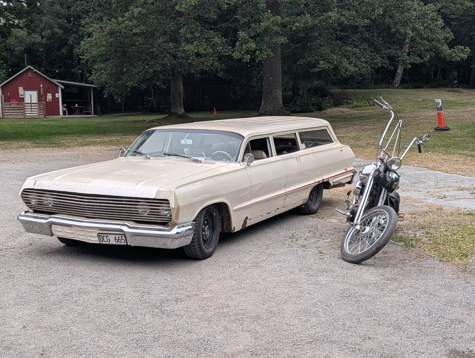 https://www1.garaget.org/gallery/images/84/83920/83920-c20586fddf5d93eaf24ab93900cd7e3f.jpg