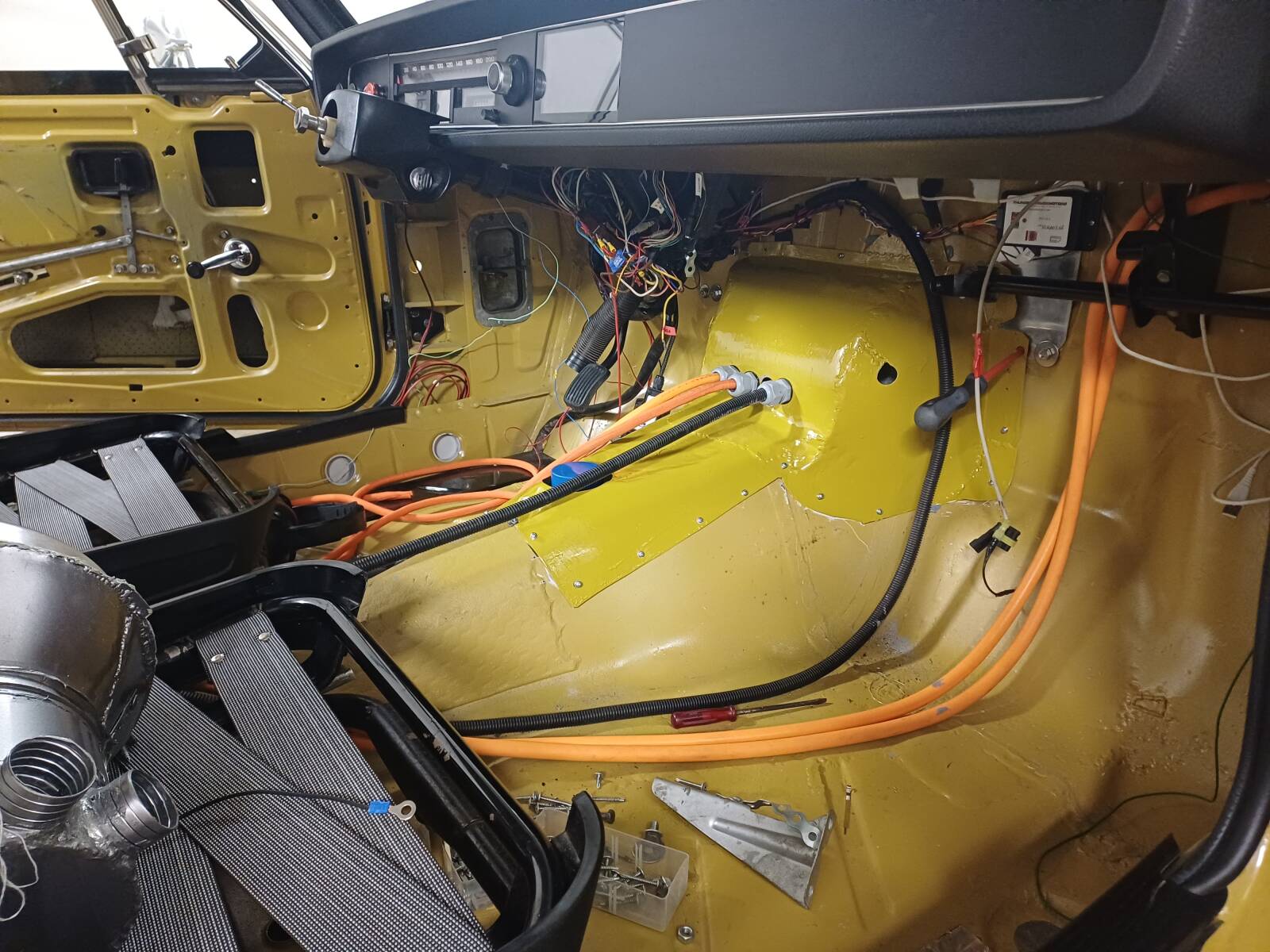 https://www1.garaget.org/gallery/images/9/8461/8461-280d389a9832ff7baff50b07a64d1aae.jpg