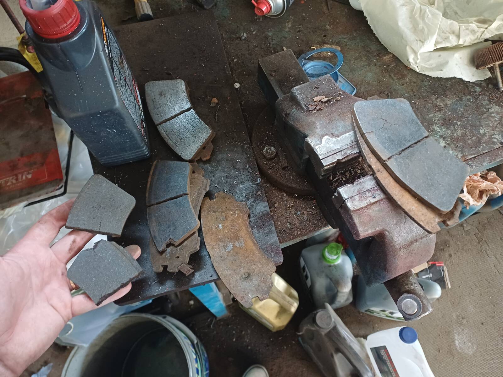 https://www1.garaget.org/gallery/images/9/8461/8461-40824e246d20d78551563c84c4949b15.jpg