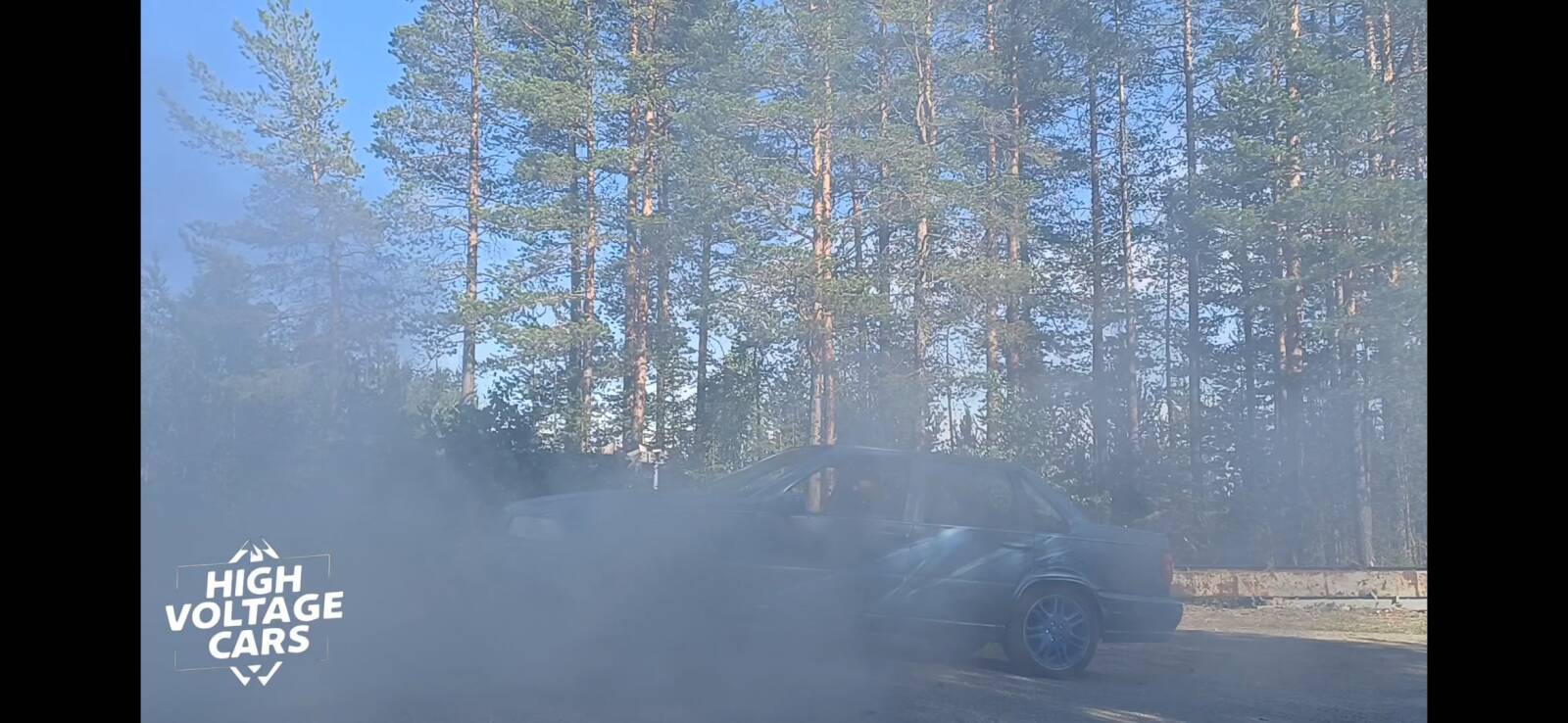 https://www1.garaget.org/gallery/images/9/8461/8461-4454213563b3a27e79b4b6ea4a4e2e1e.jpg