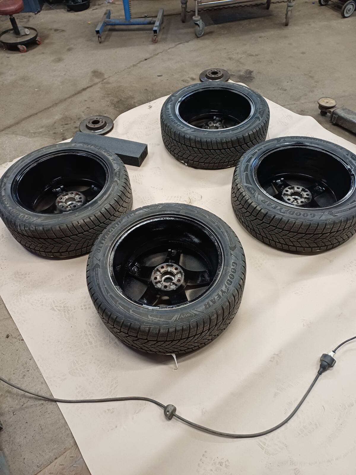 https://www1.garaget.org/gallery/images/9/8461/8461-65fe700ed7ba402bb882023eff895850.jpg