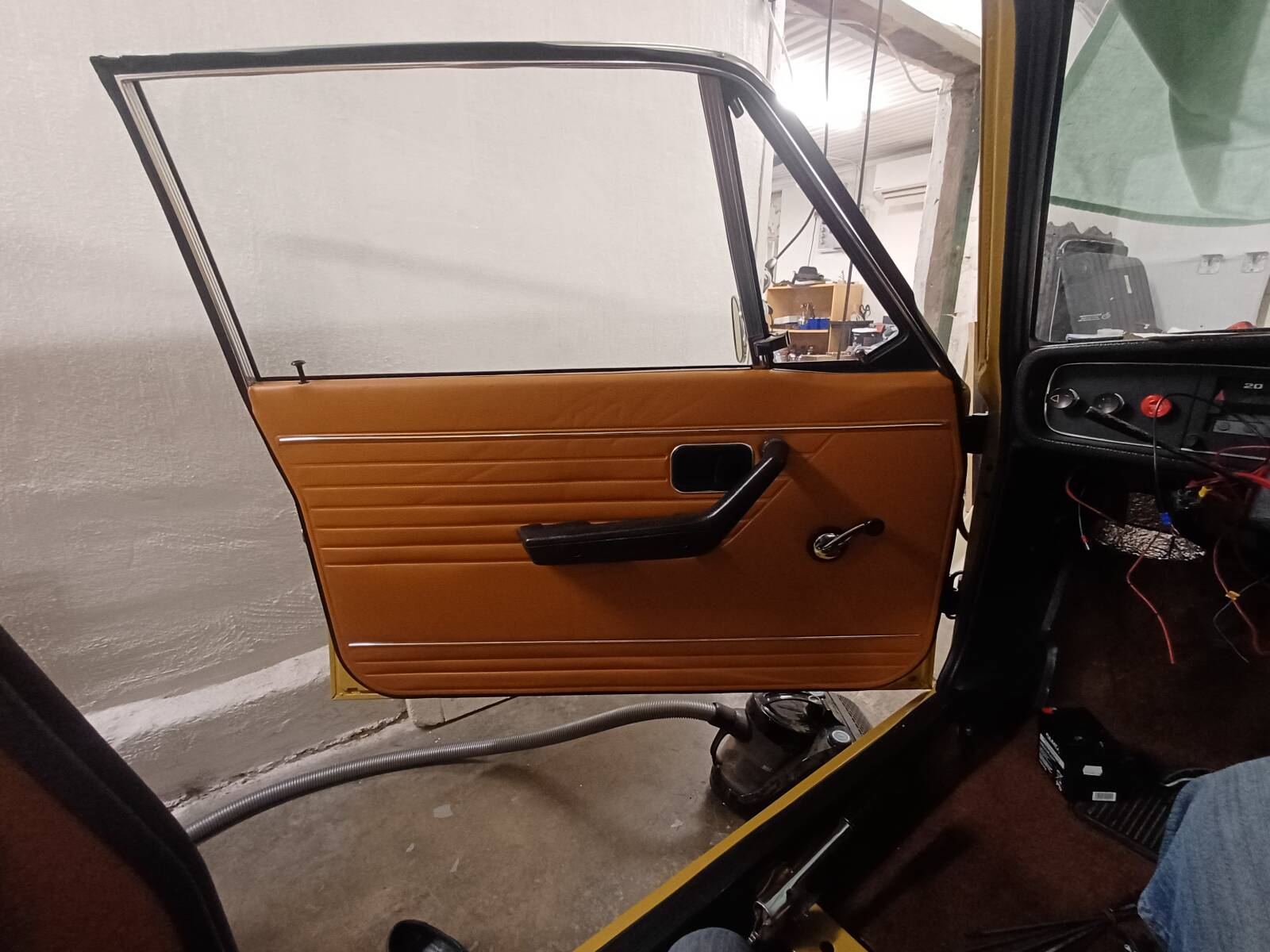 https://www1.garaget.org/gallery/images/9/8461/8461-700be77a57764686a643a236ee2a6878.jpg