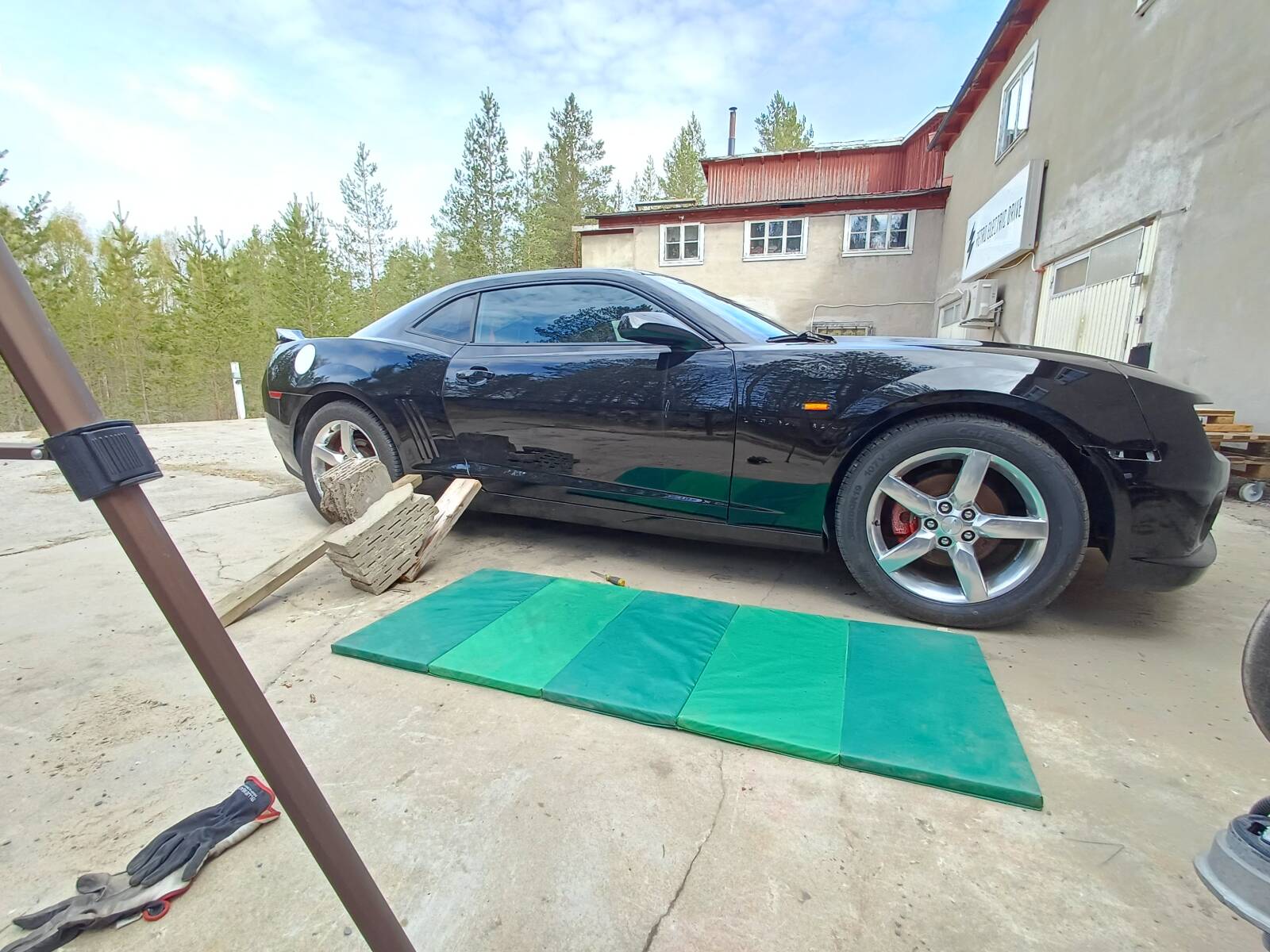 https://www1.garaget.org/gallery/images/9/8461/8461-a64d0575cf9ea5791deefc03307328ba.jpg