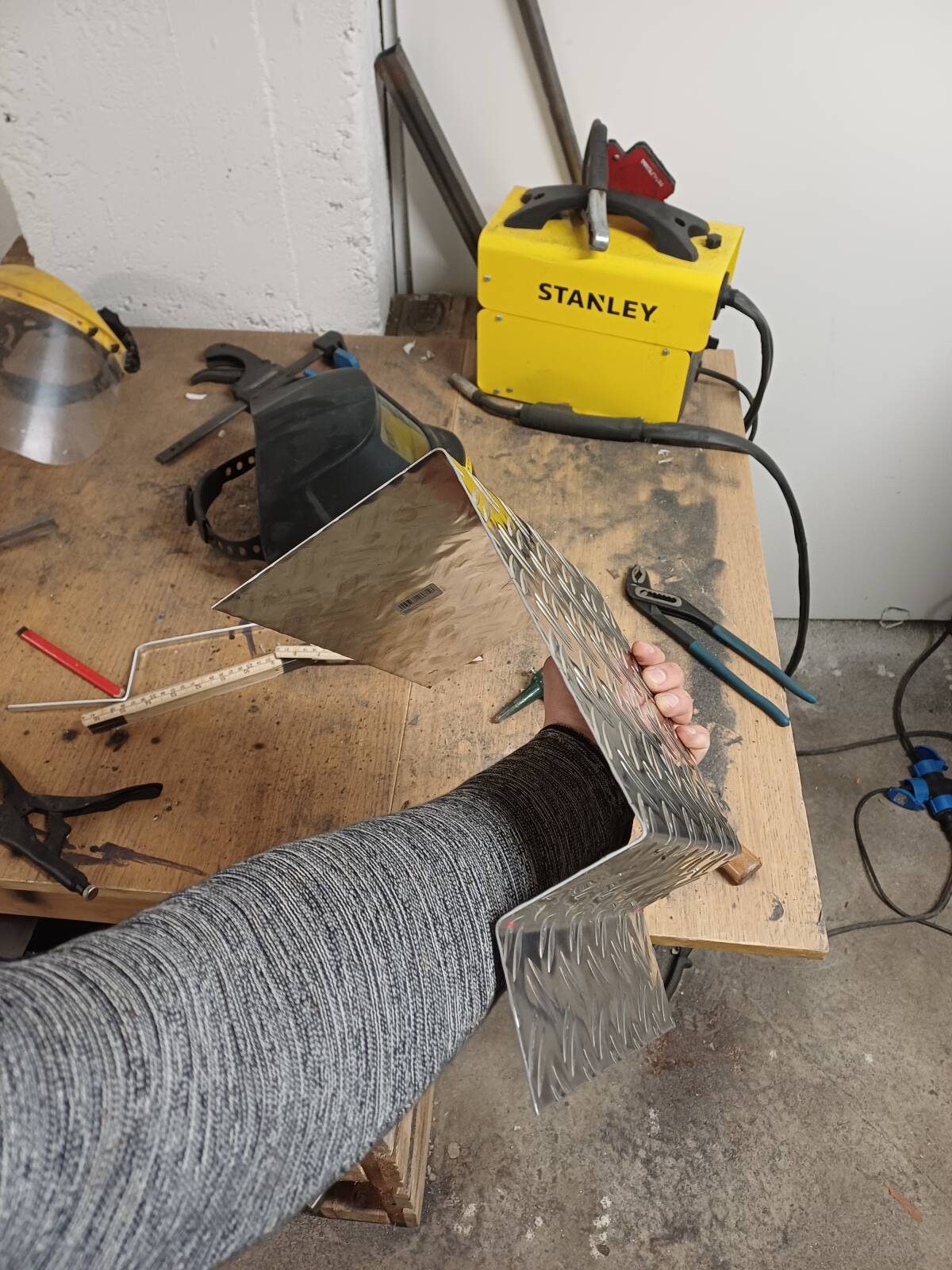https://www1.garaget.org/gallery/images/9/8461/8461-b6f1154a95b34613aa28b0dcf8ed71d5.jpg