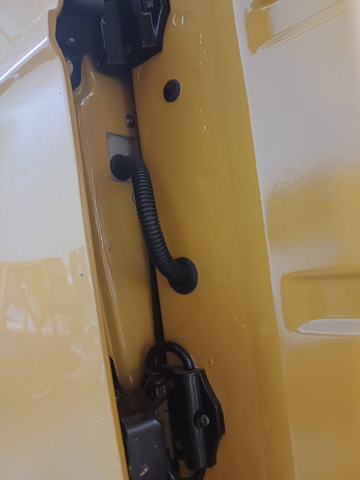 https://www1.garaget.org/gallery/images/9/8461/8461-da37769c285aab6e5040371728f1f435.jpg