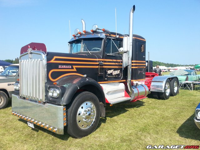 https://www1.garaget.org/gallery/images/92/91657/91657-a259040c1d01b5407ffbe507dba4e334.jpg