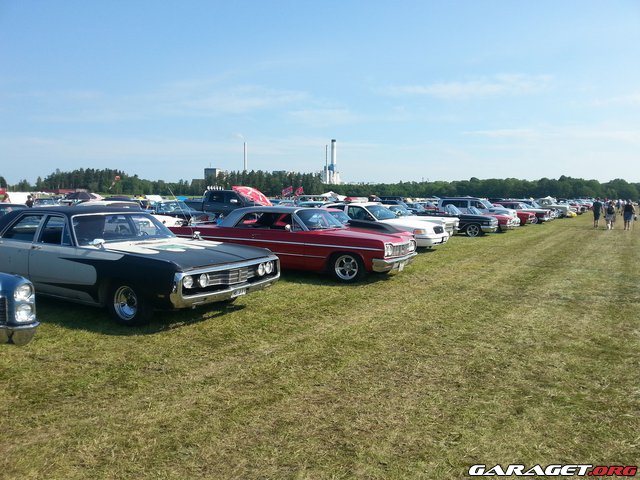 https://www1.garaget.org/gallery/images/92/91657/91657-e7a63dfd4bdd770c33c96c8485168742.jpg
