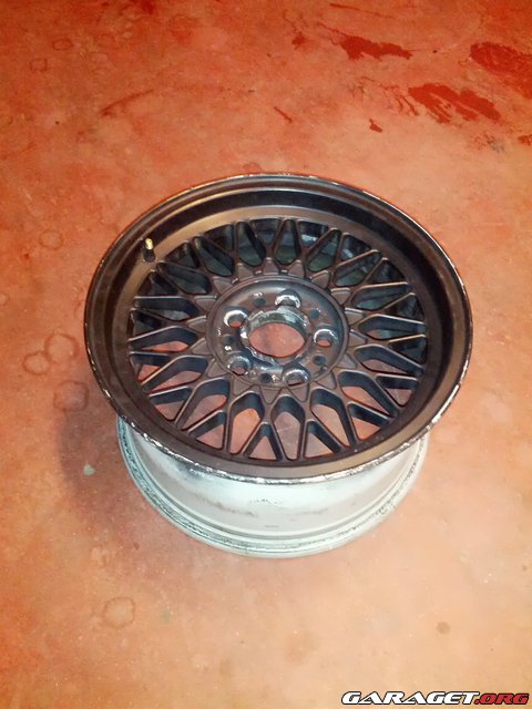 https://www1.garaget.org/gallery/images/97/96722/96722-3768f1ba6e3853150c2cf3b4d4f73586.jpg